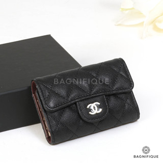 NEW CHANEL TRI FOLD HOLDER KEY SHORT BLACK CAVIAR SHW