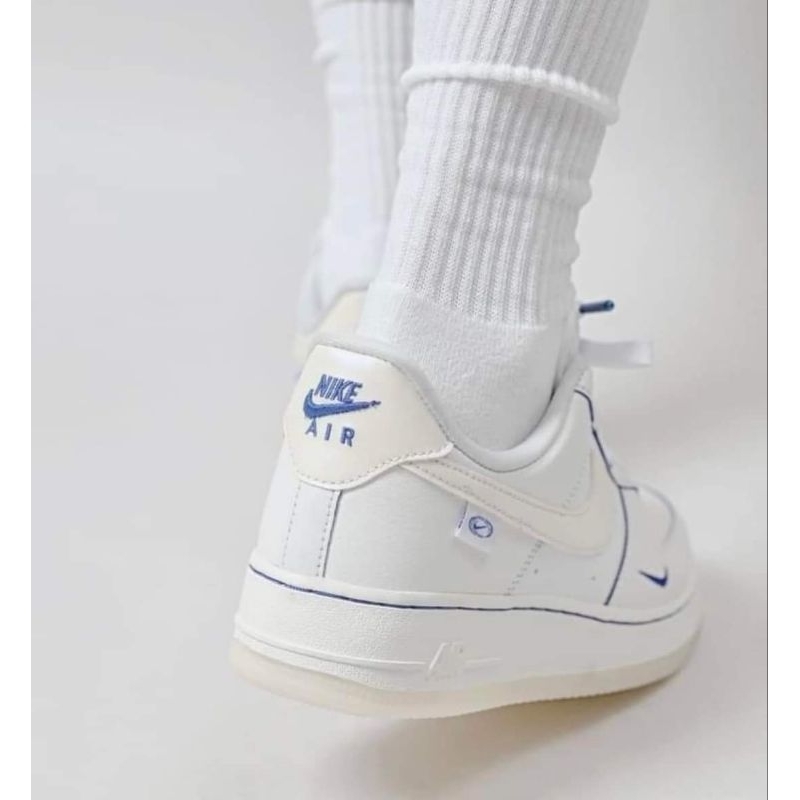 NIKE AIR FORCE 1 07 LX WHITE SAIL BLUE