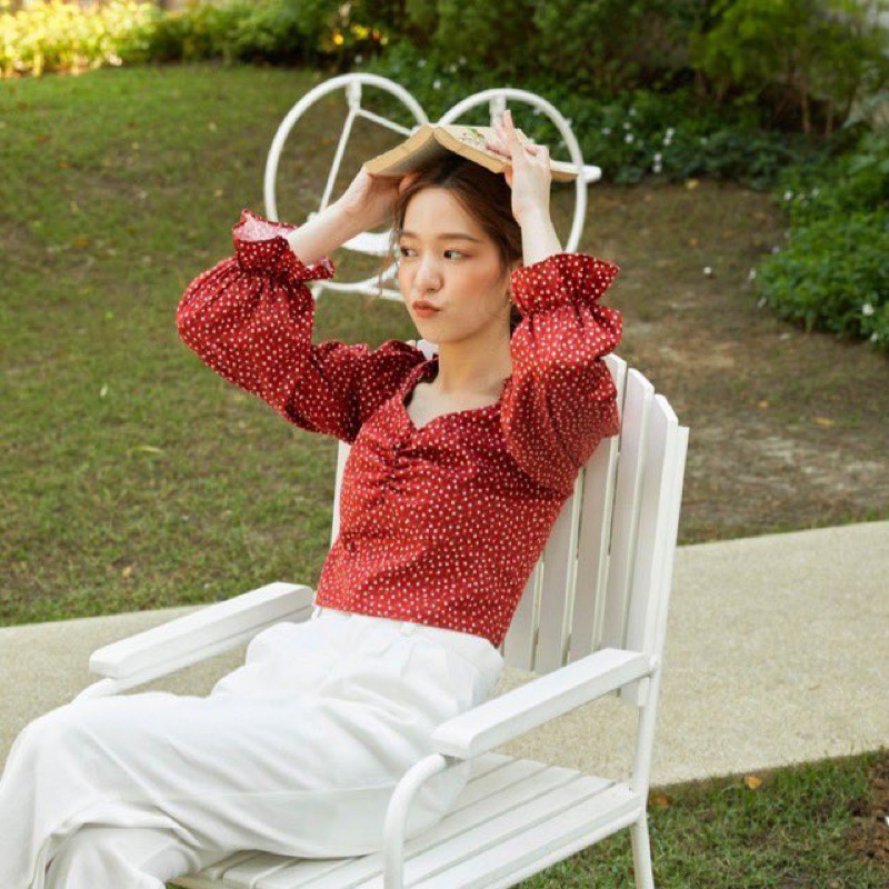 Lamune studio laila top (red) มือสอง ยังไม่เคยใส่