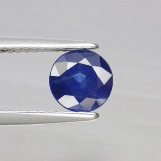 พลอย ไพลิน แซฟไฟร์ แท้ ธรรมชาติ ( Natural Royal Blue Sapphire ) หนัก 1.31 กะรัต ( Free Full Certificate )