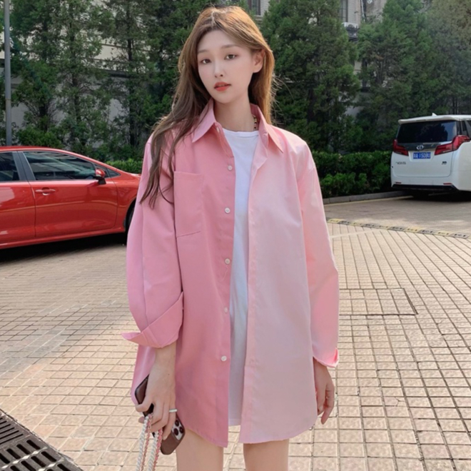 เสื้อเชิ้ตคอปก แขนยาว ทรง Oversize ผ้านุ่ม พริ้ว ใส่สบาย รูปสินค้าจริง
