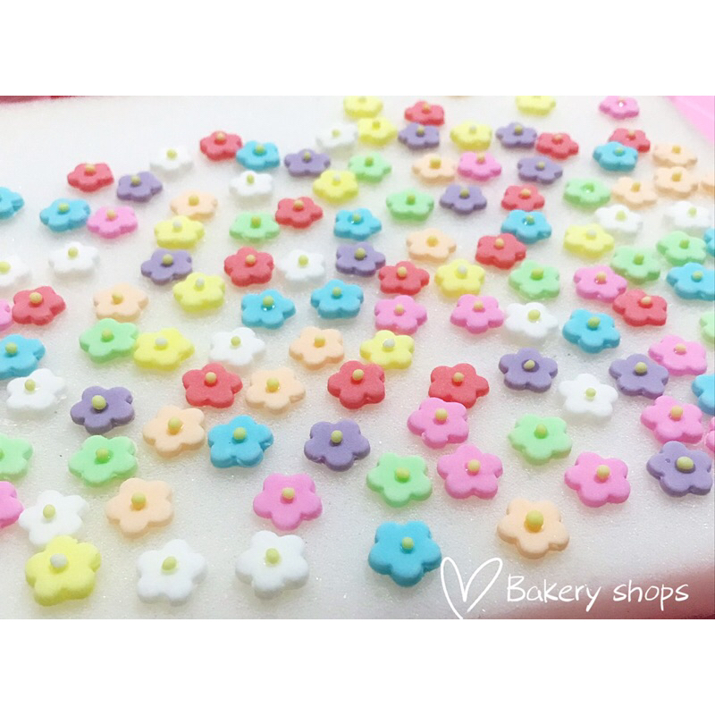 น้ำตาลตกแต่งเค้ก คัพเค้ก 30 กรัม ขนาด 1 cm คละสี ( ส่งวันถัดไป )