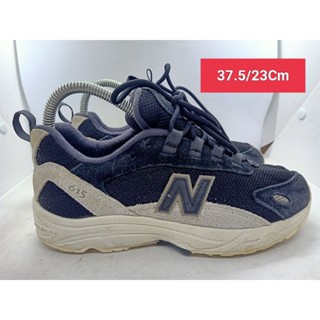 New balance Size 37.5 ยาว 23 Cm รองเท้ามือสอง ผ้าใบ แฟชั่น ทำงาน ลำลอง เดิน  เที่ยว วิ่ง ออกกำลังกาย เกรด A+(P2)