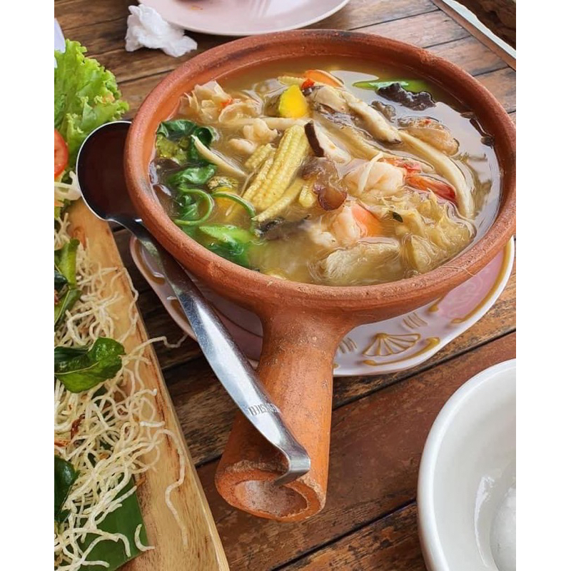 หม้อดินเผามีด้ามจับ(พร้อมฝา)ขนาด7นิ้ว หม้ออบวุ้นเส้น (ใช้กับเตาแก๊สได้)ถ่ายวีดิโอตอนแกะสินค้าแตกเปลี่ยนใบใหม่ให้ทันทีค่า