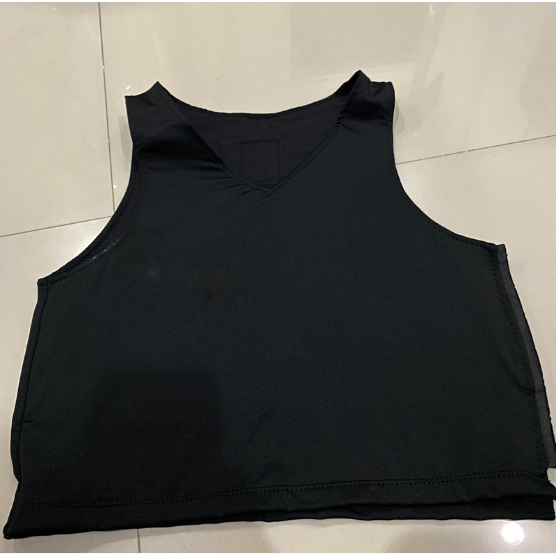 Tomchic - เสื้อกล้ามทอมชิค รุ่นSFG ครึ่งตัวตะขอ