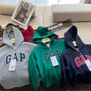 เสื้อกันหนาว Gap ไว้ใส่ลำลอง