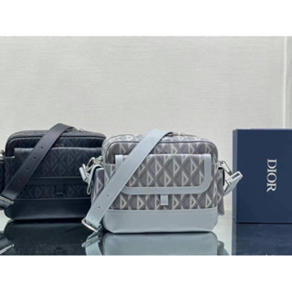 CHRISTIAN DIOR CD DIAMOND HIT THE ROAD MESSENGER BAG WITH LONG STRAP  New Collection เป็นงานดีสุดแบบเทียบเเท้ ทั้งคุณภาพ