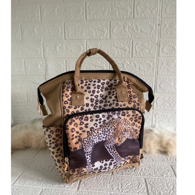 กระเป๋า เป้ CM 1957 ขนาด 13*25*31 cm สินค้านำเข้าจากญี่ปุ่น