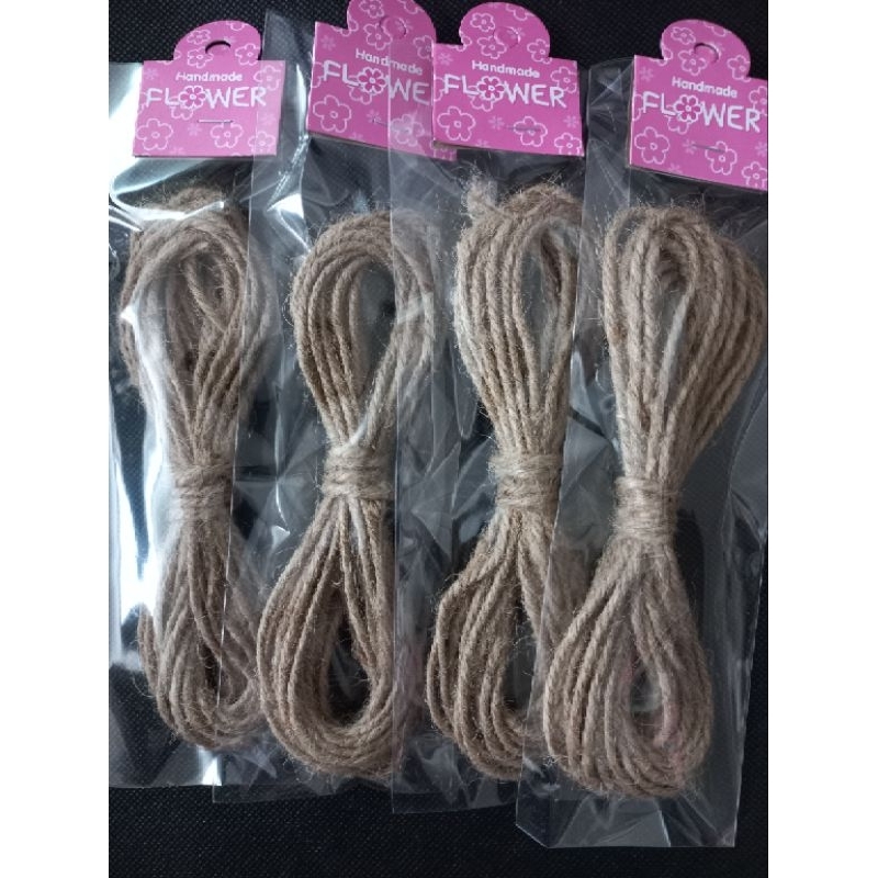 10 บาท เชือกป่าน#เชือปอ#เขือกกระสอบยาว5เมตร Hobbies & Collections