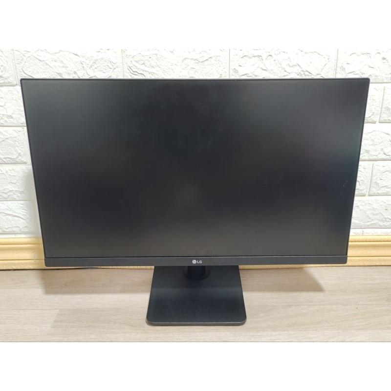 จอ LG 24 นิ้ว ips 75Hz สวย ประกันเหลือ