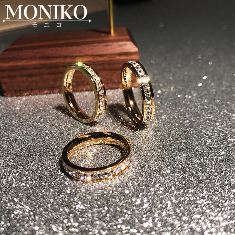 MONIKO แหวนเพชรไทเทเนียมเหล็กและแถวคู่ 24K สีโรสโกลด เข้ากับทุกการแต่งกาย สําหรับผู้หญิง ราคา ถูกที่สุด ดีลบีเคเค แกลเลอรีภาพที่ 3