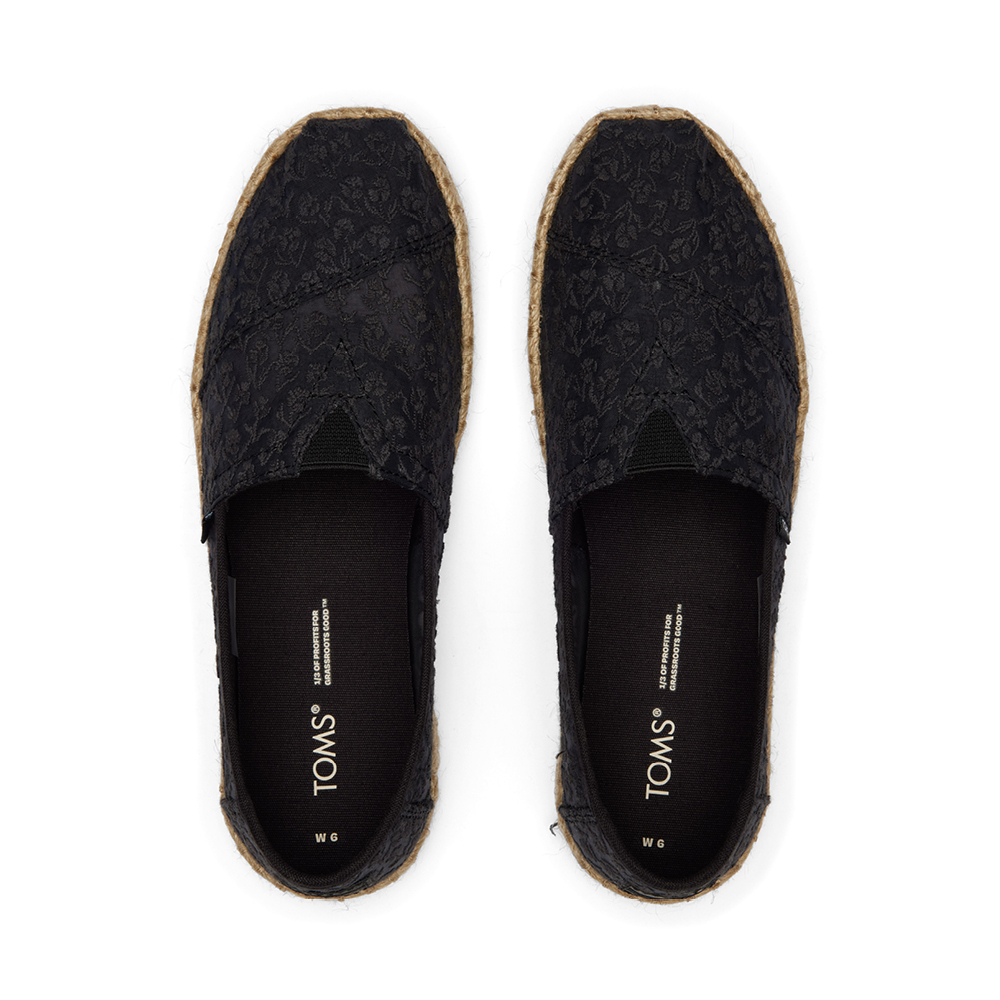 TOMS รองเท้าลำลองผู้หญิง สลิปออน รุ่น Alpargata Rope Black Posy Lace (CA) รองเท้าลิขสิทธิ์แท้