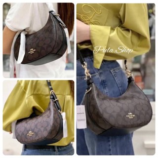 กระเป๋าสะพายทรงครึ่งวงกลมโฮโบ C7262 COACH KLEO HOBO