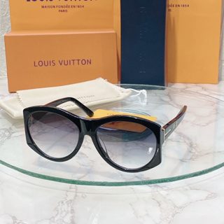 แว่นตากันแดด  Louis Vuitton งาน Original