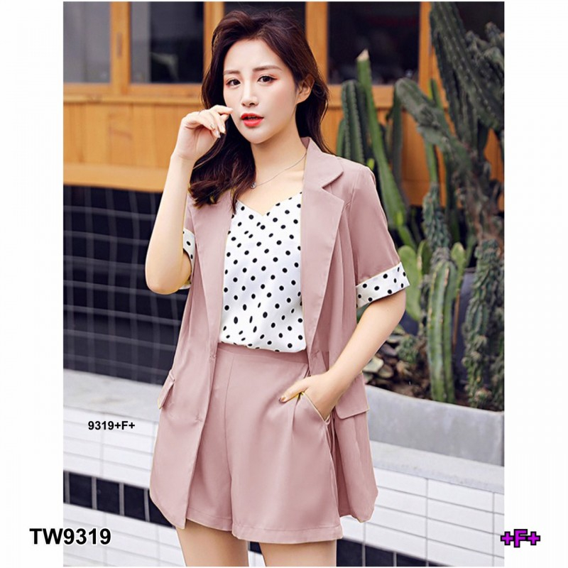 TT9319 Set 3 ชิ้น เสื้อสูท + สายเดี่ยวลายจุด+กางเกงขาสั้น	 Set 3 pieces: suit jacket + polka dot camisole + shorts - รูปที่ 4