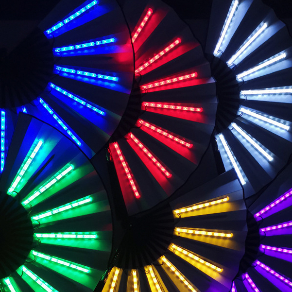 พัดไฟ led เรืองแสงสำหรับปาร์ตี้ #18 งานมิวสิคเฟสติวัล พัดจีนติดไฟแอลอีดี LED Fancy Fan for music festival party