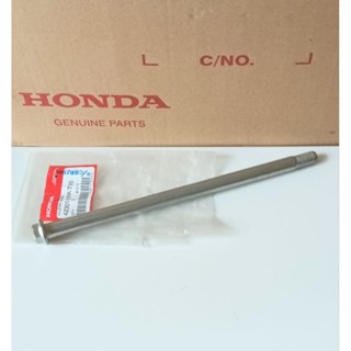 แกนล้อหลัง แท้เบิกศูนย์ Honda CBR150R ปี2011-2017 เดิมๆ [42301-KPP-T00)