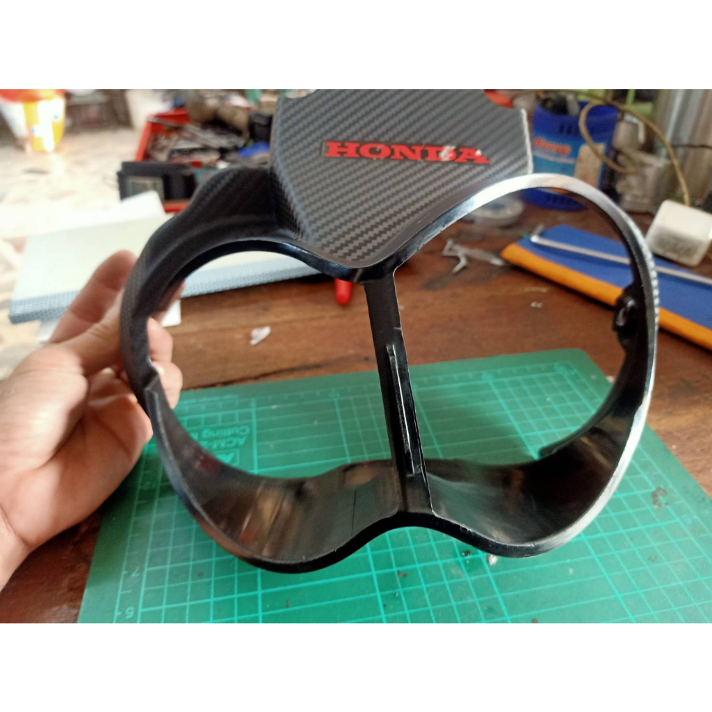 ฝาครอบไฟหน้า  HONDA CRF 250 RALLY 300 RALLY สินค้ามือสองแท้ถอดรถ