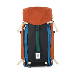 Topo Designs กระเป๋าเป้สะพายหลัง รุ่น MOUNTAIN PACK 28L CLAY/BLACK