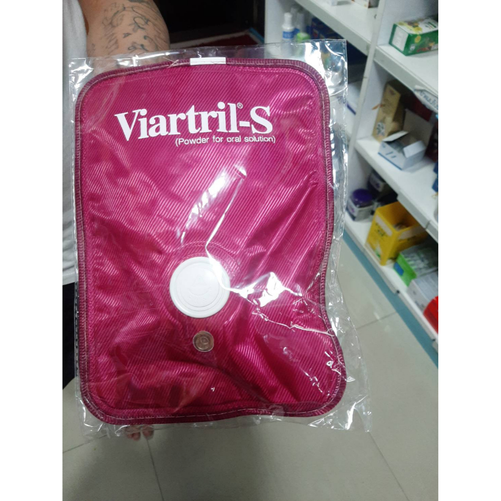 ถุงน้ำร้อนไฟฟ้า กระเป๋าน้ำร้อน ใช้สำหรับประคบ เสียบไฟได้ ตรา rubparil reparil gel-n สีแดง ตอนนี้