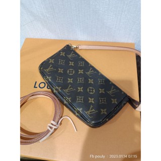 Lv pochette  shoulder bag used like new custom