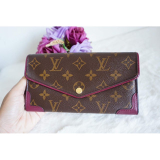 LV SARAH LEATHER WALLET กระเป๋าสตางค์รุ่น Sarah