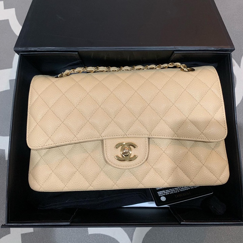 Chanel classic10 GHW