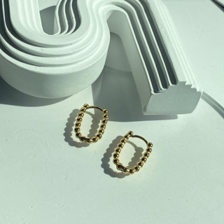 imean.store - Sq pondering earring | ต่างหูทรง square สีทอง