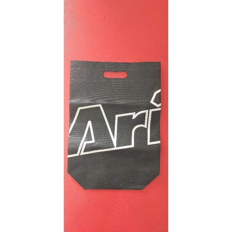 ถุงผ้ามือสองสภาพดีAri