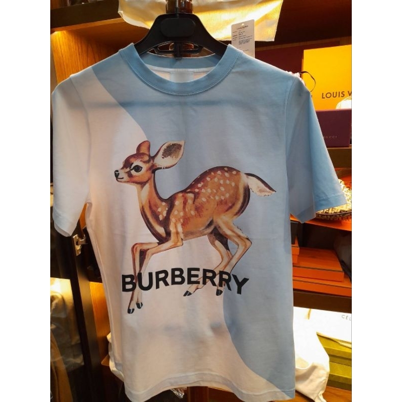 Burberry brand แท้100% (เสื้อยืด Size 14Y/S M ใส่ได้ค่ะ)
