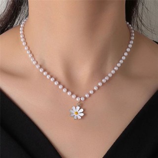 สร้อยคอลูกปัดมุกจี้เดซี่ • Pearl Daisy Necklace