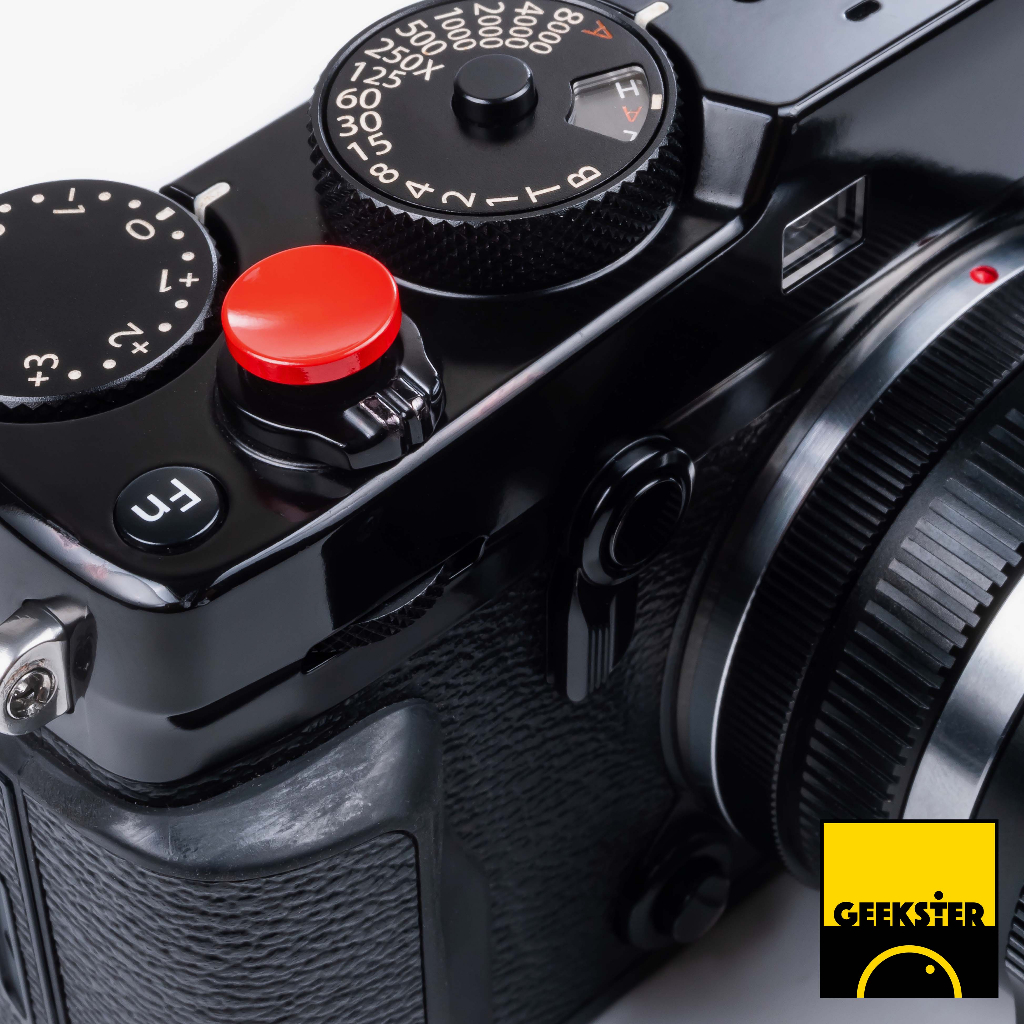 ปุ่ม Soft Shutter แบบเว้า สีแดง สด ขอบเรียบ ทองเหลือง แท้ ( Brass Soft Release Button / Concave / Leica ปุ่มชัตเตอร์ )