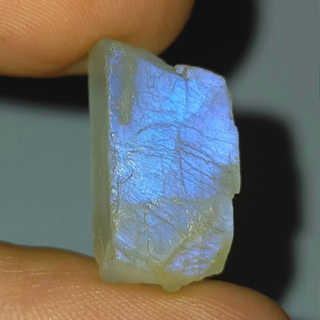 พลอย ก้อน มูนสโตน มุกดาหาร เหลือบ ฟ้าน้ำเงิน ธรรมชาติ ดิบ แท้ ( Unheated Natural Blue Flash Moonstone ) หนัก 15.43 กะรัต