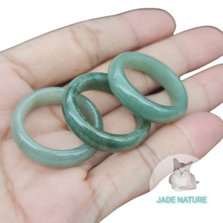 JADE RING แหวนหยก พม่าแท้ Jadeite Type A  (ราคานี้แม่ค้าสุ่มเลือกวงให้นะคะ) (รหัสJade#2)