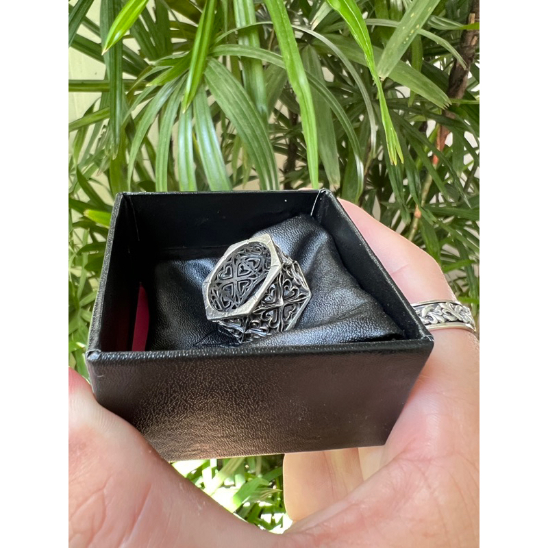 แหวน Ake Ake St.Martin แท้ size 11 พร้อมกล่องเดิม