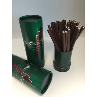 After Eight Fine Sticks ช็อกโกแลตสอดไส้ไวท์มิ้นต์