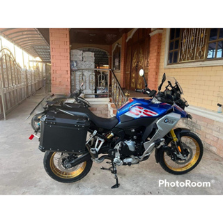 ปี๊บข้าง HERO ทั้งชุดมี 2 ใบ ขนาด 35 ลิตร สำหรับ BMW F850GS พร้อมแร็คข้าง (Rack stainless) ทำจากอลูมิเนียมหนา