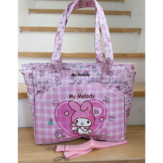 กระเป๋าสะพาย Sanrio มี 5 ลาย เหมาะสำหรับใส่ขวดนม ของใช้เด็ก  ใบใหญ่มาก จุของได้เยอะมาก  หิ้วได้ สะพายได้