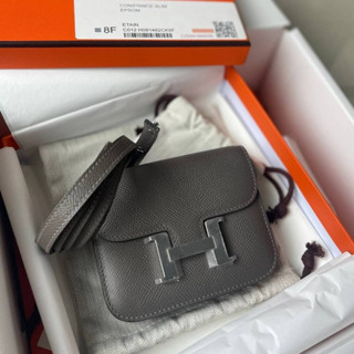 HERMES  CONSTANCE SLIM WALLET WITH BELT EPSOM LEATHER IN NOIR  GHW ( stamp Z ) เป็นอีกรุ่นหนึ่งที่ขาดไม่ได้เลยของ Hermes