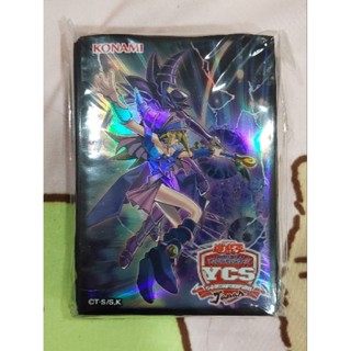 Yu-Gi-Oh:YCSJ Sleeve (ซองใส่การ์ด) ลาย Dark Burning Magic (Dark Magician และ Dark Magician Girl) มือ 1จำนวน100ซอง ของแท้