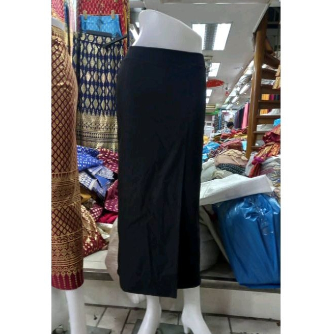 กระโปรงสกินนี่ สีดำล้วน ผ้าถุงยืดได้ รุ่นทรงป้าย  พร้อมส่งค่ะ