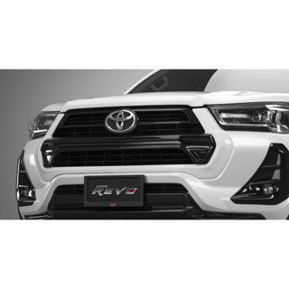 [โปร 9.9 วันที่ 6-9 ก.ย. 66] Accessories แท้ Toyota ครอบกระจังหน้า Radiator Grille Garnish REVO