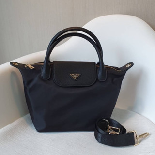 กระเป๋าผ้าไนล่อน Longchamp Style จากงานพรีเมี่ยมกิ้ฟ รุ่น Limited edition จากแบรนด์ PRADA