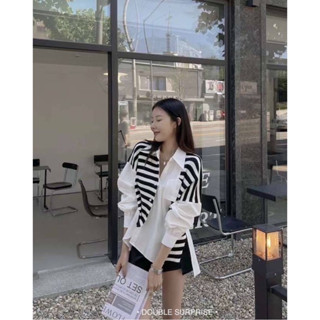 เสื้อแขนยาวคอปก เนื้อผ้าคอตต้อนอย่างดี ตัดต่อผ้าไหมพรมลายริ้วขาวสลับดำ แพทเทิร์น Freeform