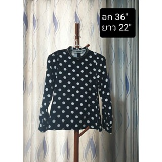 เสื้อผ้ามือสอง งานสวยสภาพดี(กระดุมหาย 1 เม็ด)