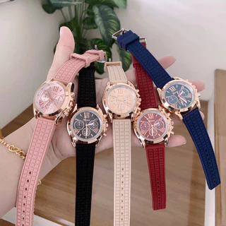 นาฬิกาข้อมือผู้หญิง นาฬิกาแฟชั่นสไตล์MK สายซิลิโคนนิ่ม genevaแท้ พร้อมส่งจากไทย