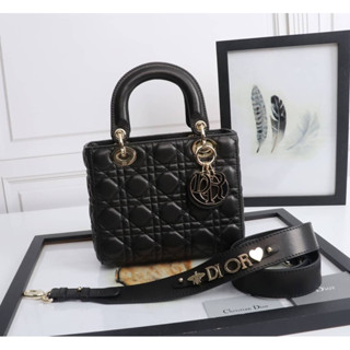 Dior Small Lady DIOR My ABCDIOR Bag(Ori) 📌size 20x17x8 cm. 📌สินค้าจริงตามรูป งานสวยงาม หนังแท้