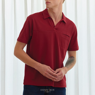 เสื้อโปโลแขนสั้น Dandy Pocket Polo Tee (Crimson Red) สีแดงเข้ม คอวี สำหรับผู้ชาย