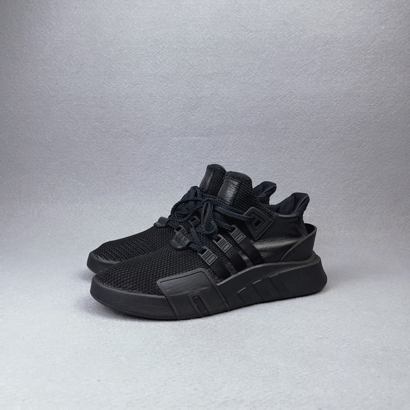 รองเท้ามือสอง Adidas EQT Bask ADV "Triple Black"ของแท้100%  ▫️Size :  44eu | 28cm