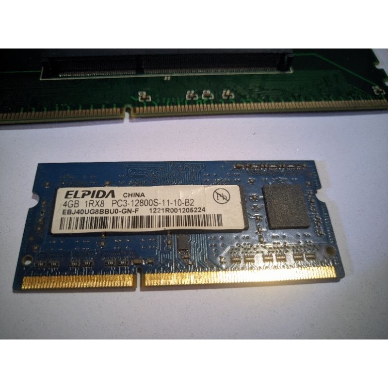 เเรมโน้ตบุ๊ค  4GB DDR3 1600MHz *เเถมตัวเเปลงใส่คอม* (RAM Notebook) elpida